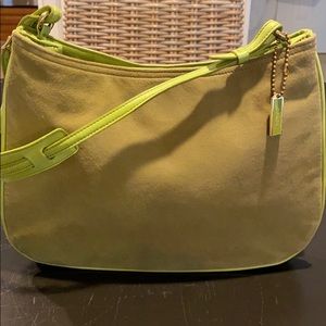 Sweeeeet green Coach petite shoulder bag. Nice.